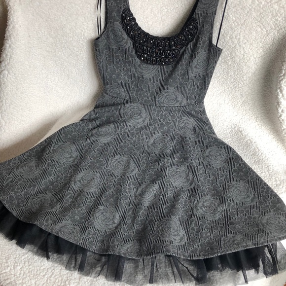 Free People Dresses & Skirts - FREE PEOPLE Rock Princess Grey Frilly Tulle Dress